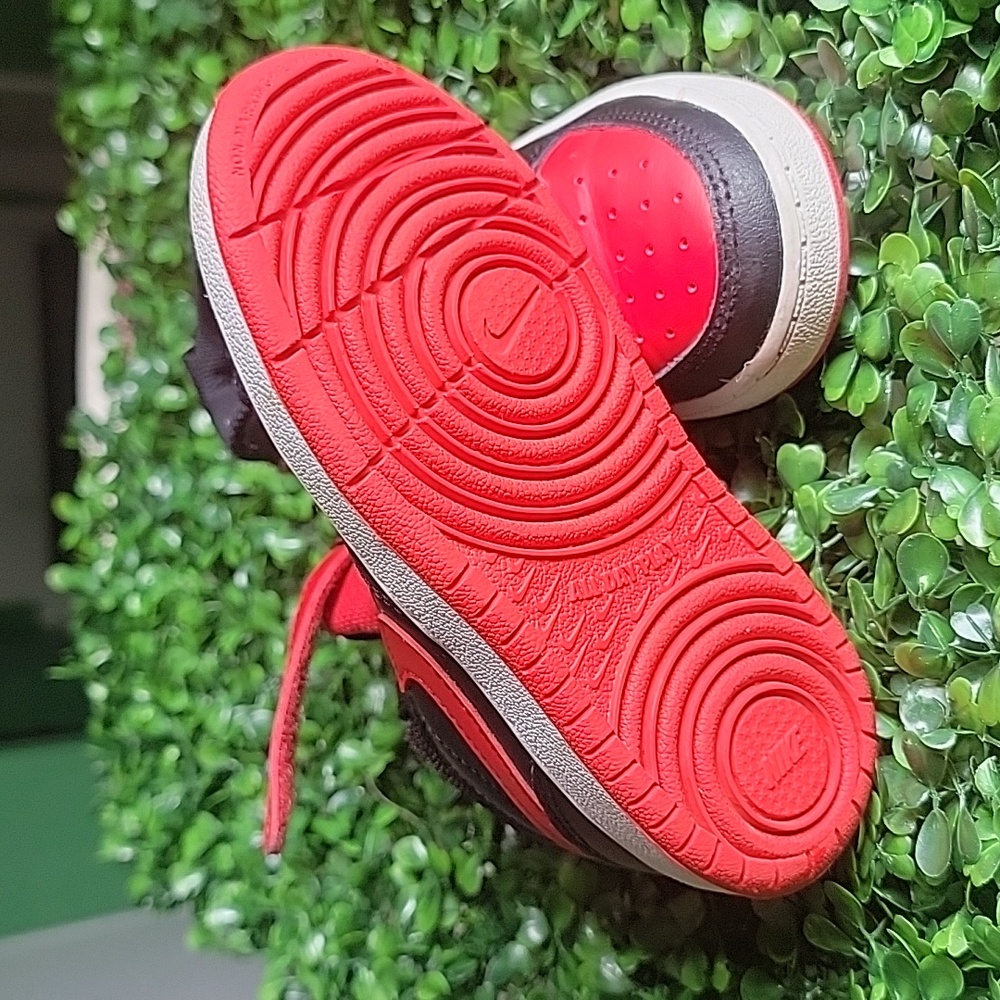 Nike Kids' Black and Red High-Top Sneakers - Picture 5 of 5